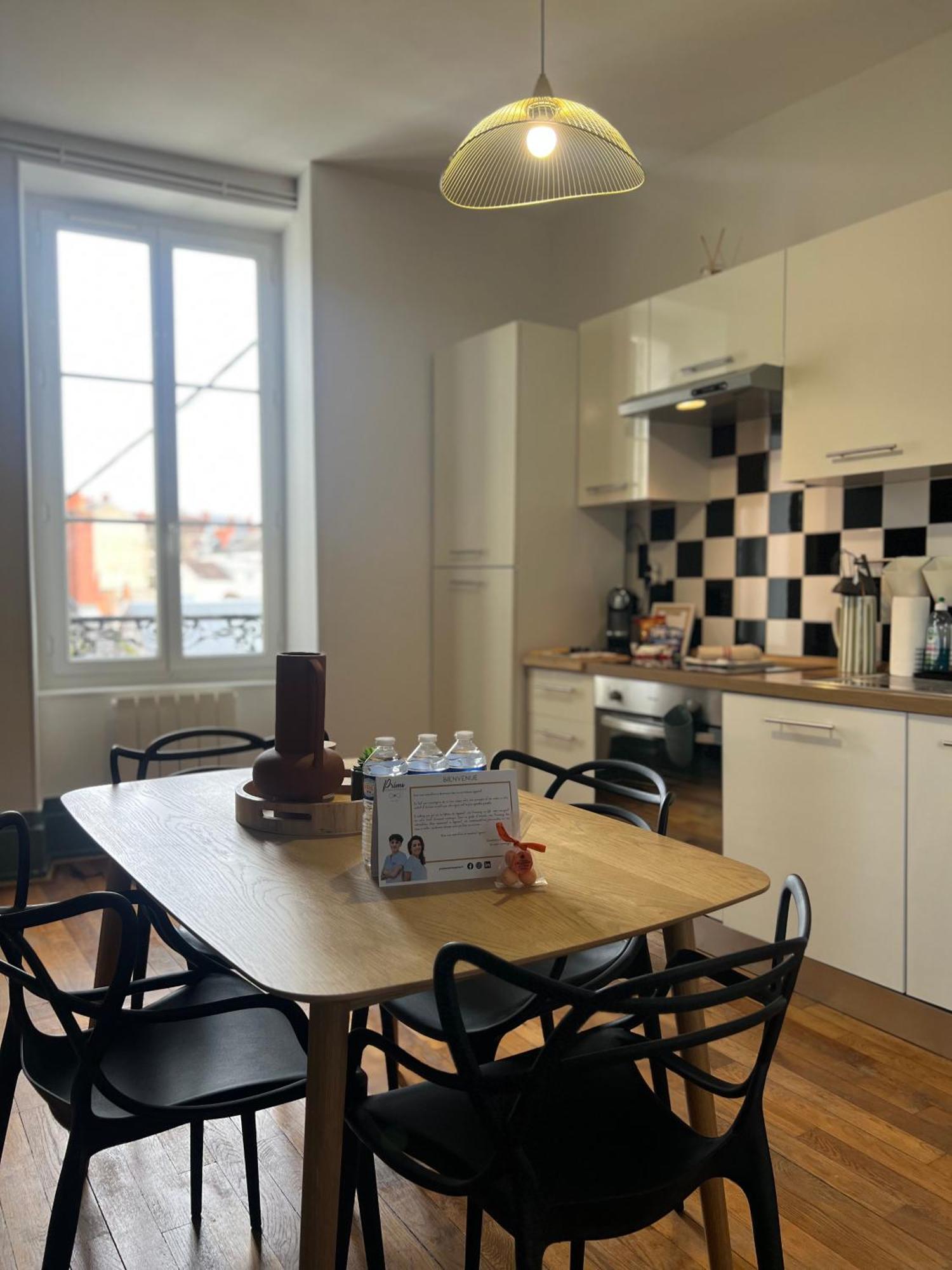 "Le Charleville", Superbe Appartement, Gare De Nevers, Service Premium By Primo C0Nciergerie Exterior photo